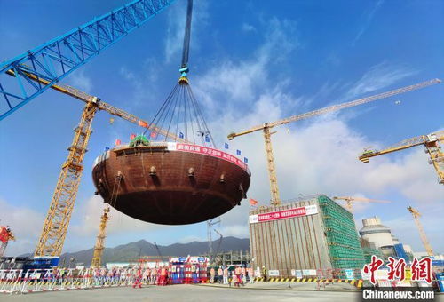 重達(dá)660噸 浙江三門(mén)核電4號(hào)機(jī)組 大鍋 順利吊裝